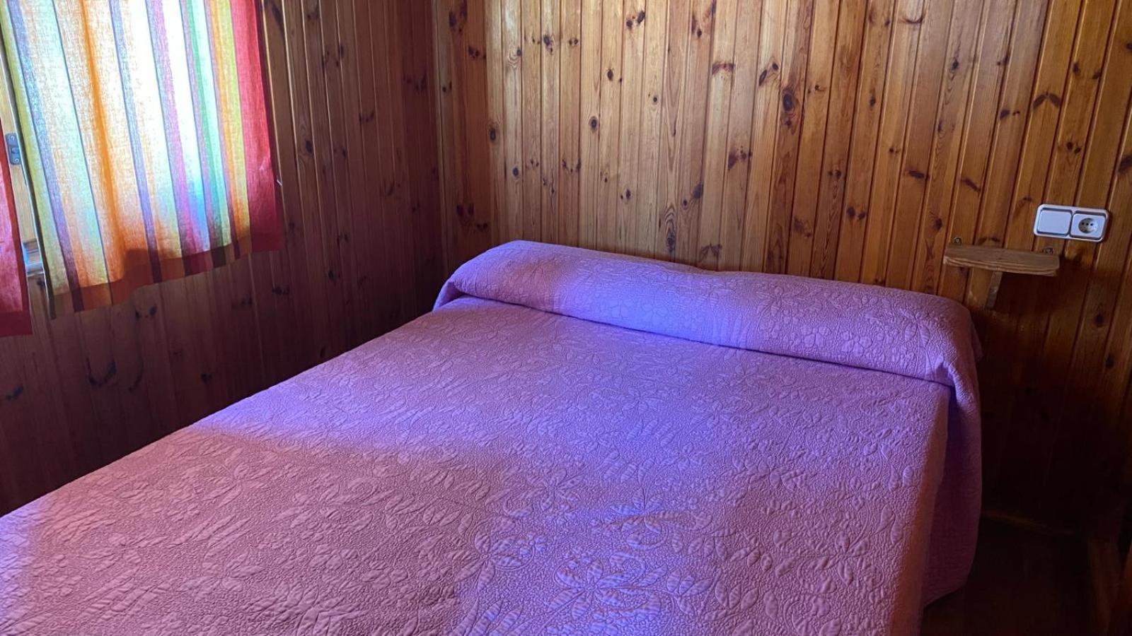 Camping De Cervera De Buitrago Luaran gambar