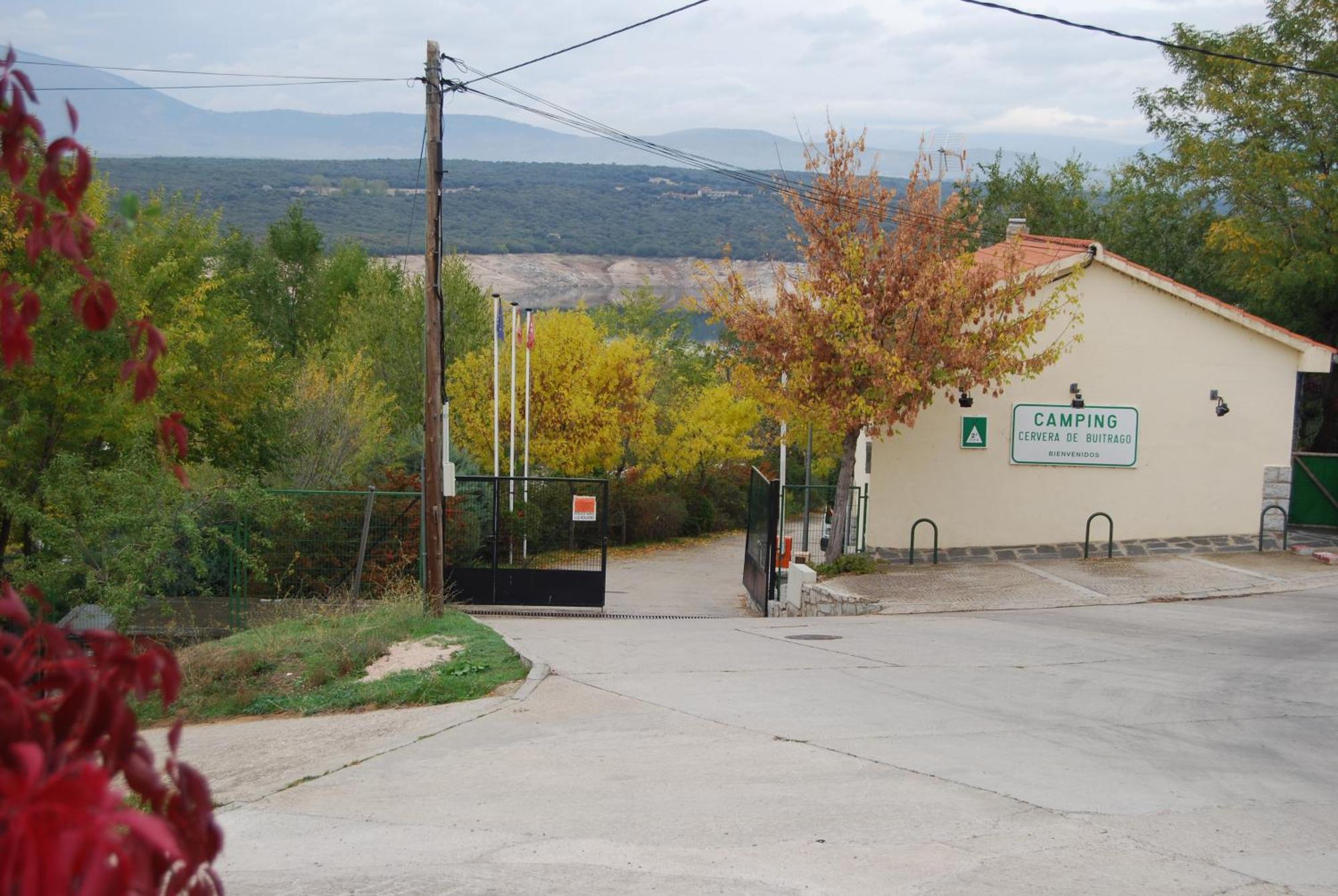 Camping De Cervera De Buitrago Luaran gambar